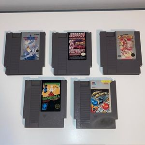 Lot of 5 NES Games